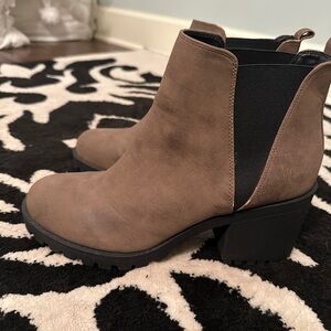 Women's Ankle Boots